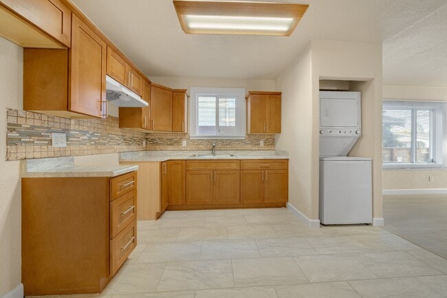 Photo - 2020 Auseon Ave