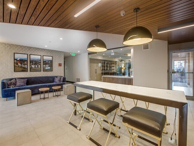 Newly Designed Resident Lobby with WiFi
