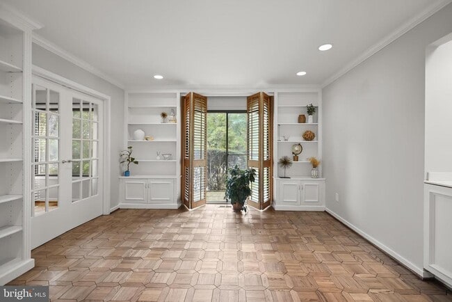 Photo - 5 Whitebridge Ct