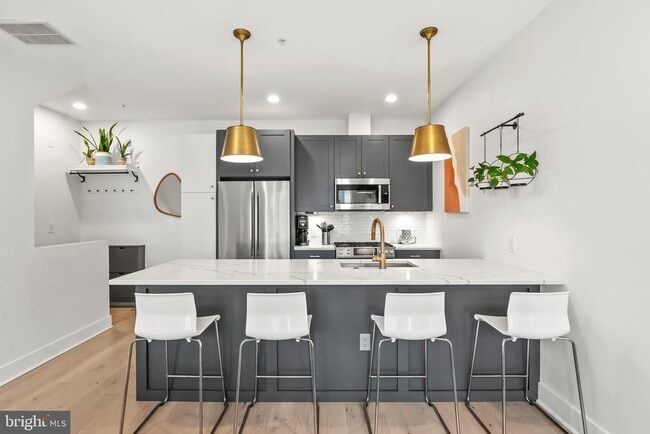 Photo - 662 Glick Ct NW