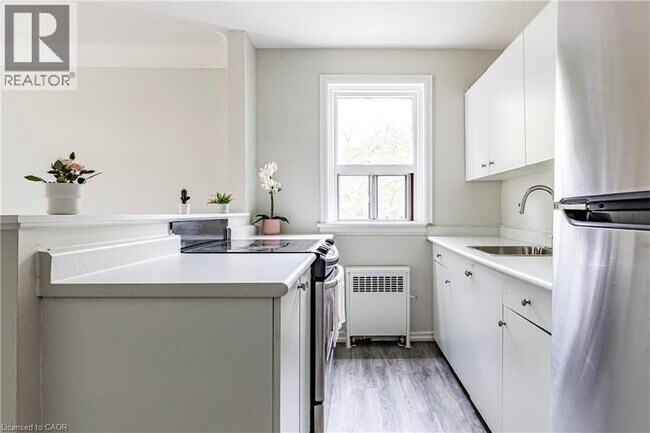 Photo - 118 St Joseph's Dr Unit 303
