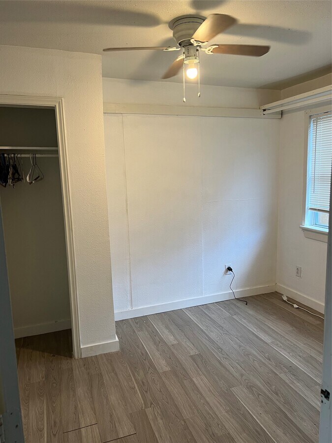 Photo - 7909 Brutus St Unit 3