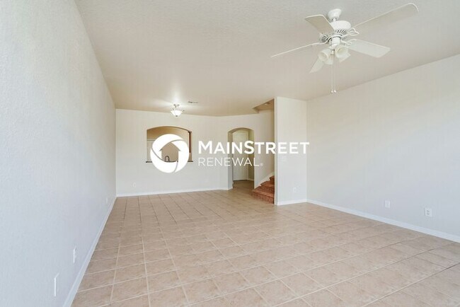 Photo - 4 Bedroom Pet-Friendly Home in Fort Myers, FL with Main Street Renewal