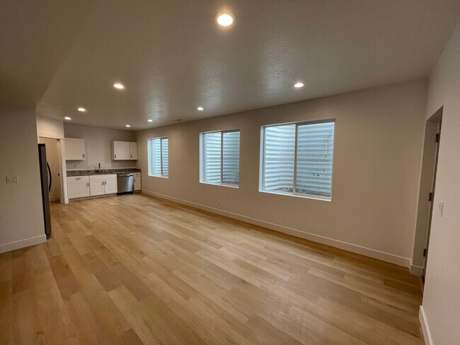 Photo - 2323 E Patriot Drive