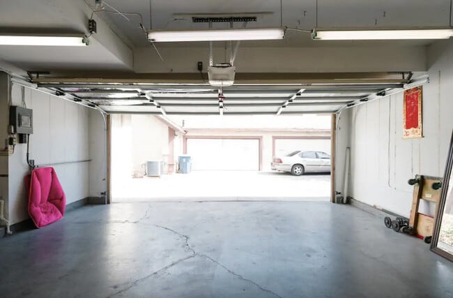 Photo - 4519 Buena Vista Dr