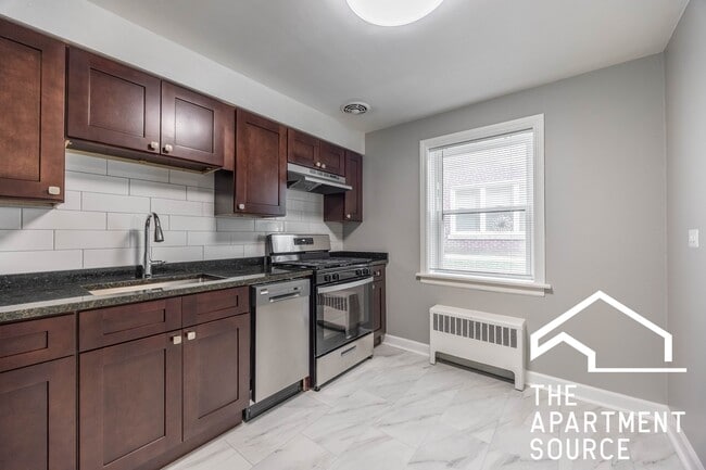 Photo - 6733 N California Ave Unit GW