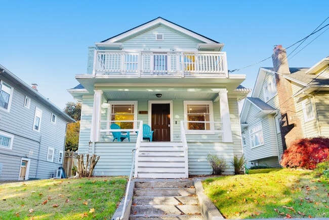 Photo - 4551 4th Ave NE Casa