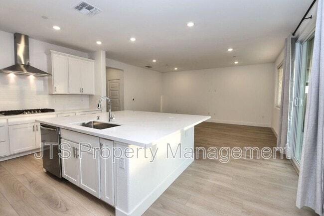 Photo - 4364 Greenshank Cir