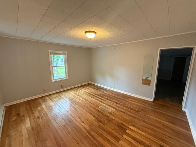 Photo - 1315 Giles Rd Unit Giles Road - 1315