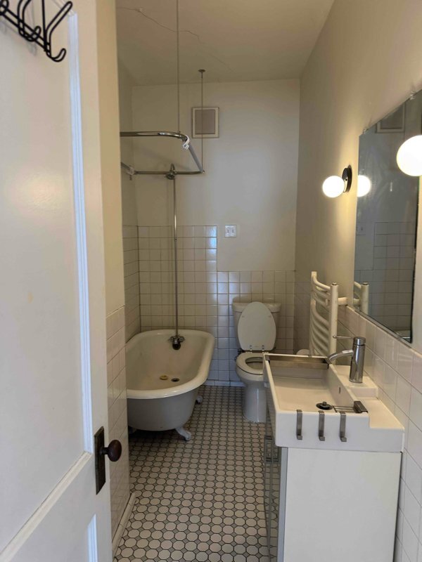 Photo - 2007 Aldrich Ave S Unit 2