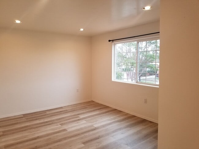 227 E 120th St Unit 4