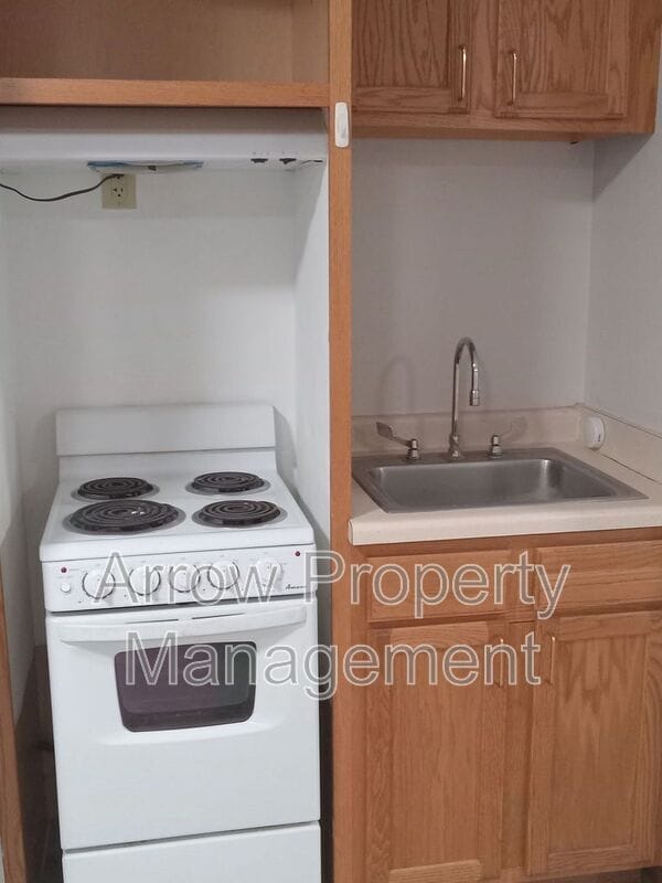 Photo - 150 Poppe Dr