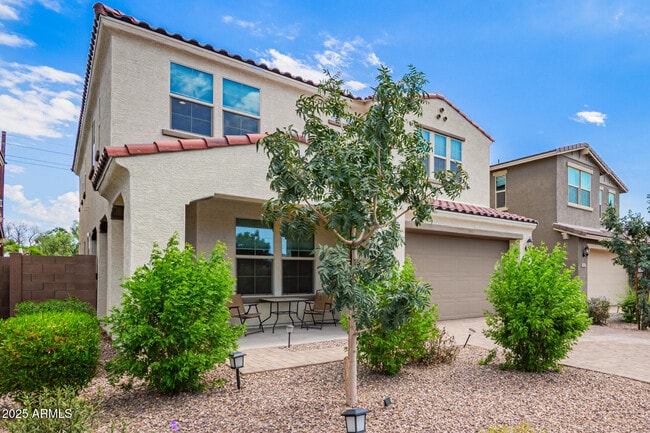 Photo - 5221 N 79th Dr