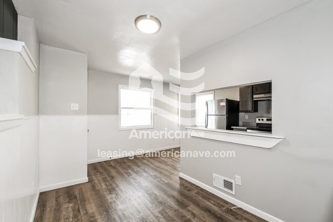 Photo - 8520 Jacklin Ave