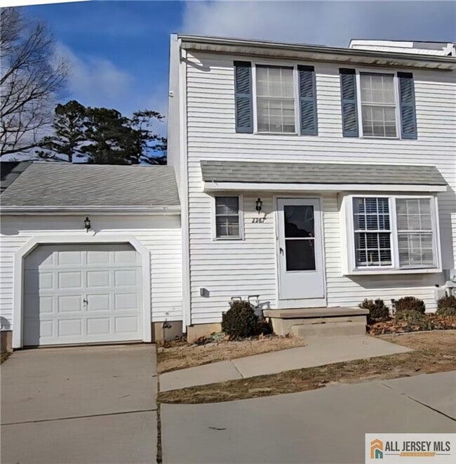 Photo - 2267 Waterbridge Dr