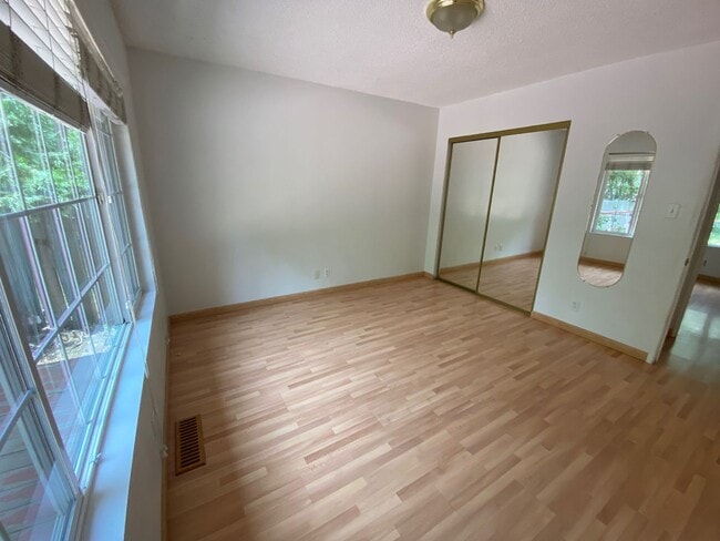 705 Anita Dr