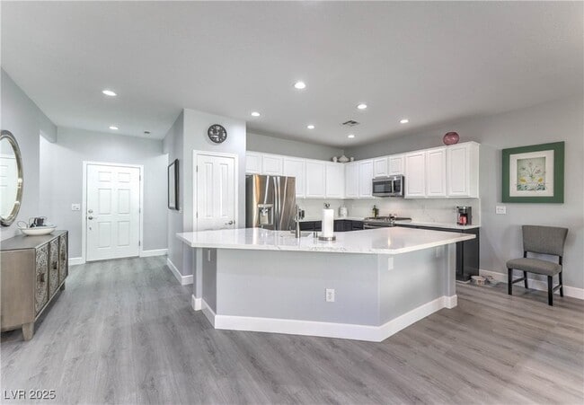 Photo - 2538 Venus Star St