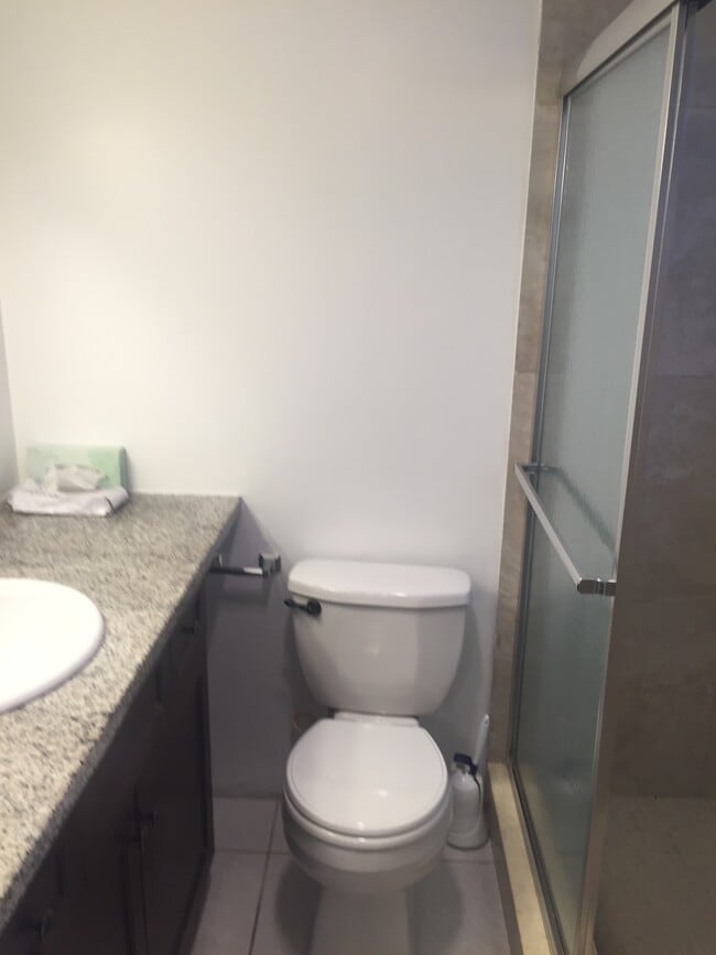 Photo - 2045 NE 24th Ave Unit 9