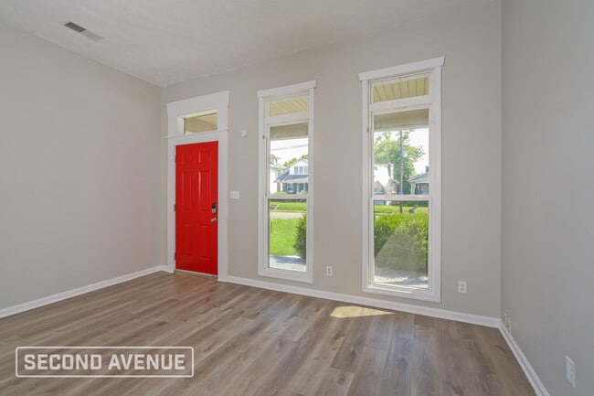 Photo - 4521 W Market St
