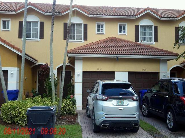 Photo - 1718 SW 81st Way Casa Adosada