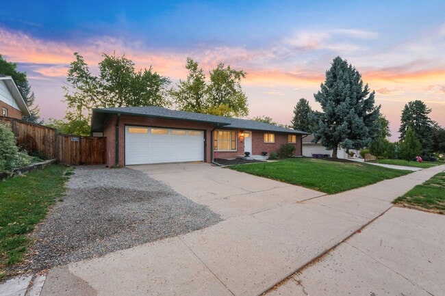 Photo - Available NOW! 4 Bedroom 3 Bath Beautiful Home