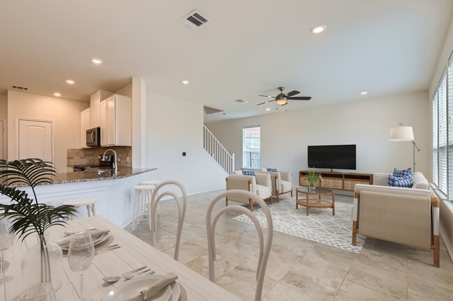 Photo - 14715 Bedstraw Dr