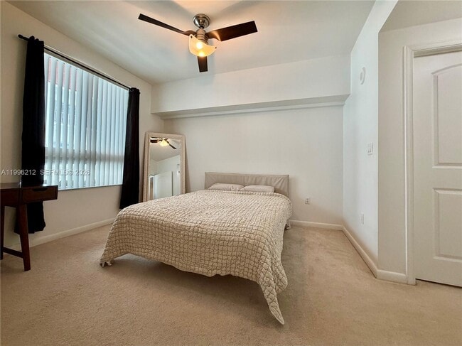 Photo - 7350 SW 89th St Unidad 711S