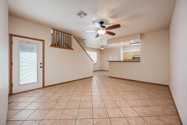 Photo - 2353 Saturn Cir
