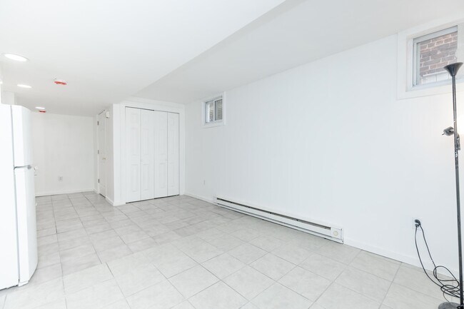 Photo - 121 67th St Unit 1