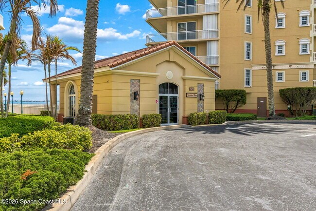 4955 Dixie Hwy NE Unidad 503
