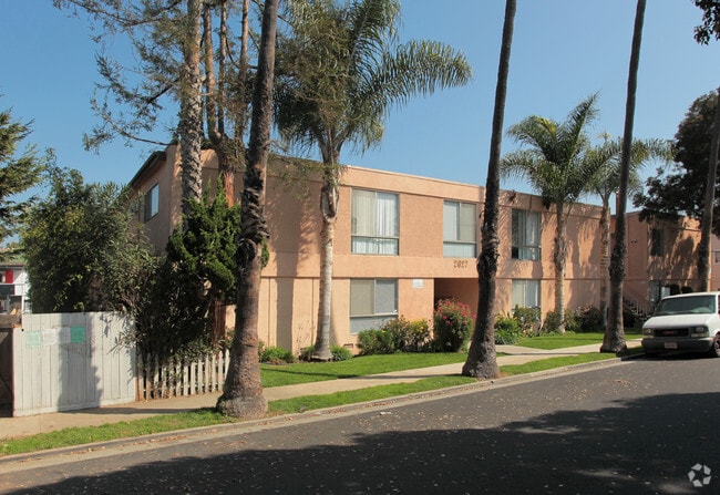 2627 5th Street