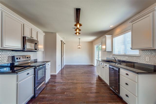 Photo - 5424 Threshing Dr