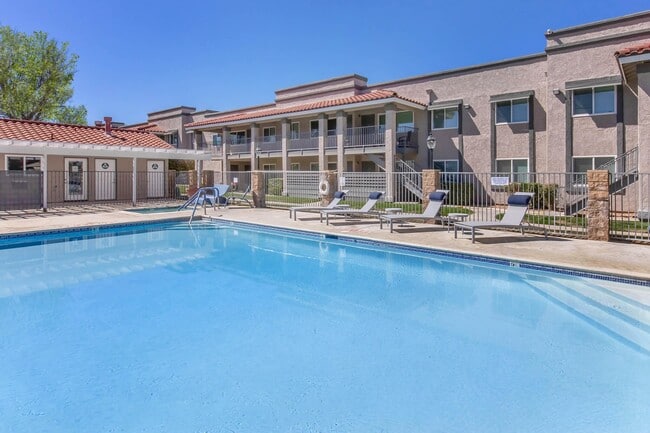 Hidden Falls Apartments