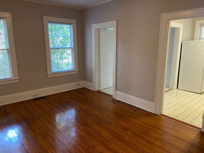 Photo - Adorable One Bedroom Apartment in Dilworth!