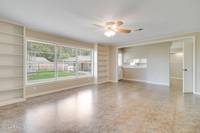 200 Montrose Ave