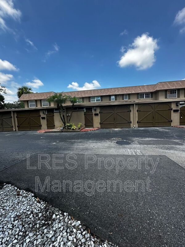 Photo - 3104 Harrison Ave