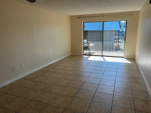 Photo - 207 Riverbend Dr Unit 207