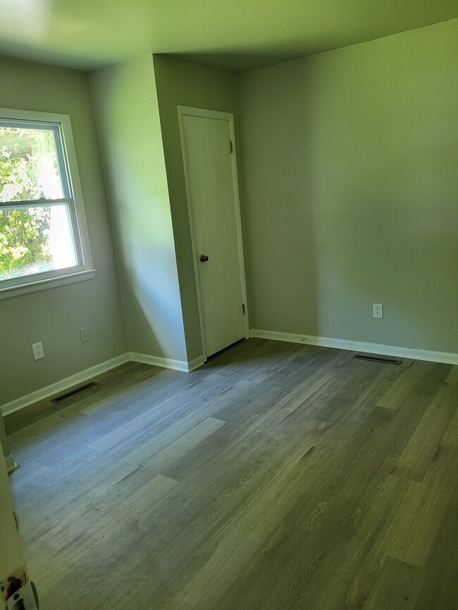 Photo - 402 N Mulberry St