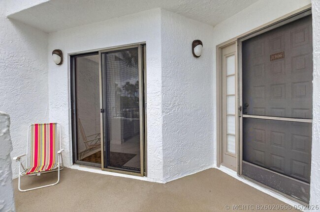 Photo - 7563 Glendevon Ln Unit 1306