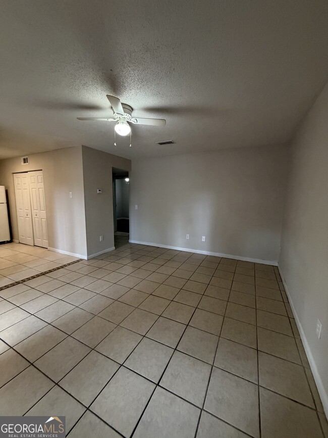 Photo - 113 Seaparc Cir Unit B