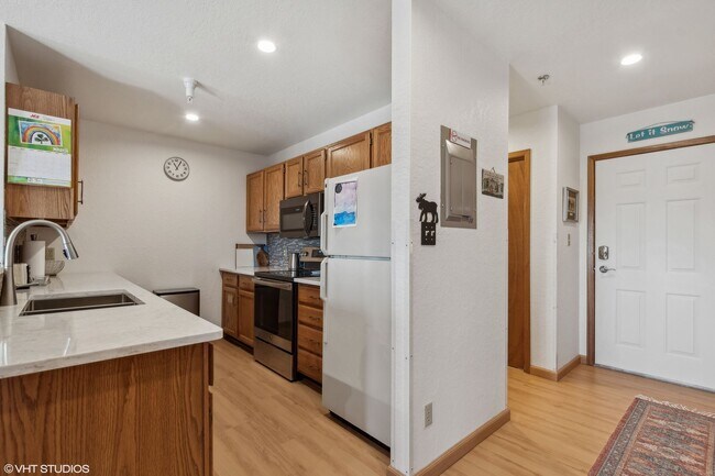 Photo - Kristianna  3 bedroom 2 bath condo on Big ...