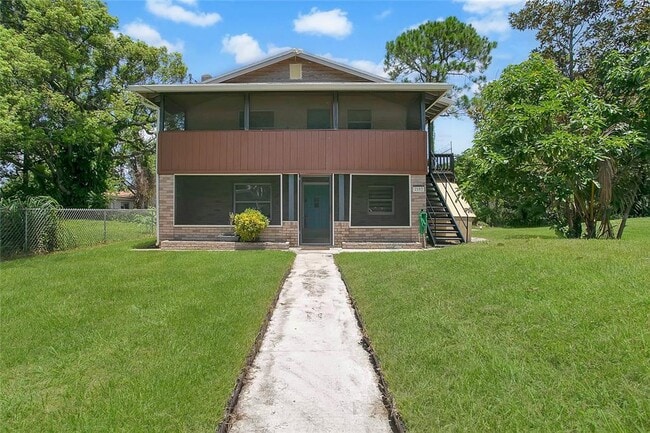 Building Photo - 2183 Crandon Ave Rental