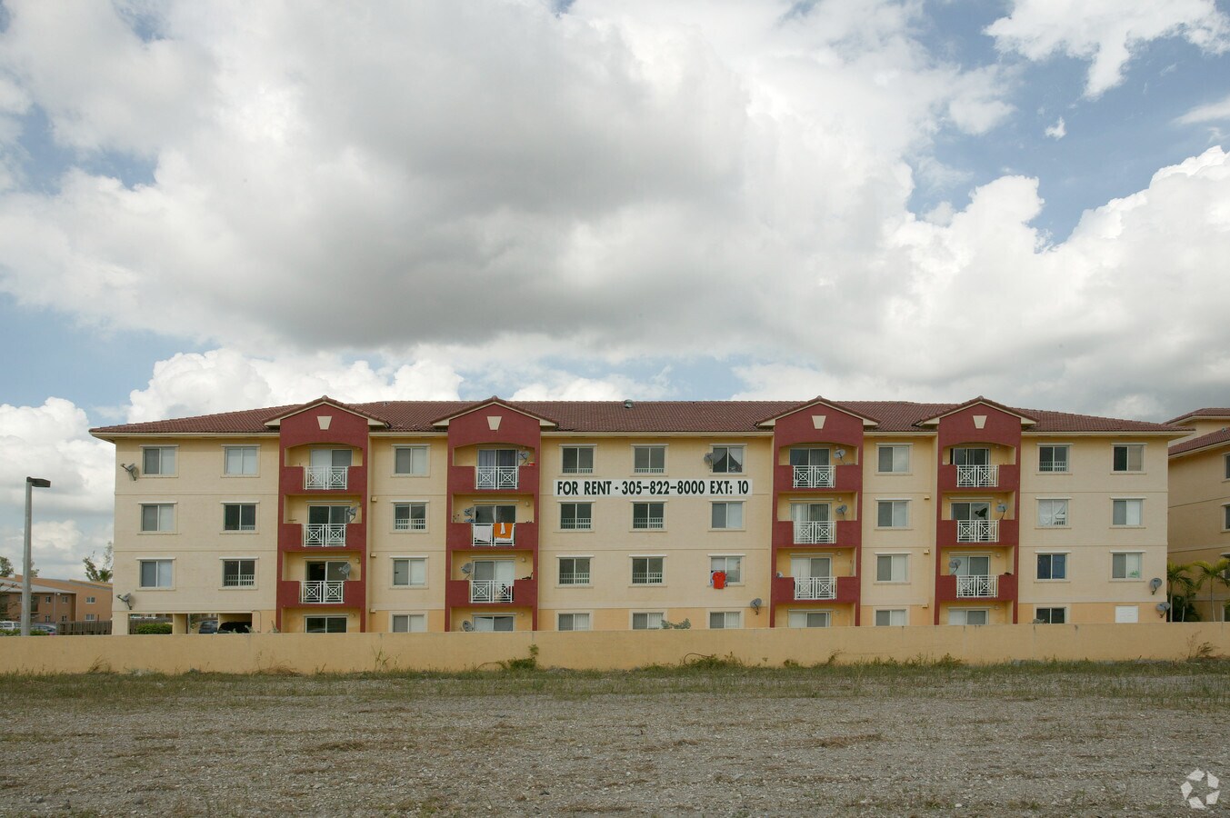 Ibis Villas - Ibis Villas