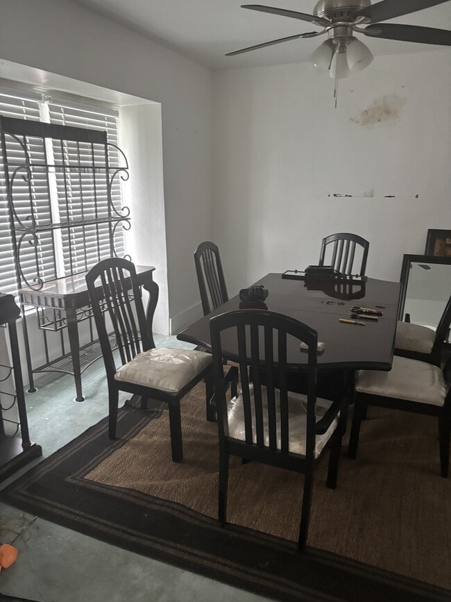 Photo - 1016 East Ave SE