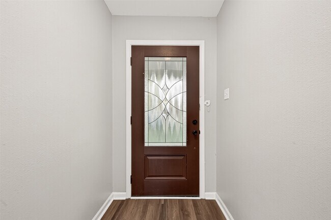 Photo - 3318 Kentwood Dr