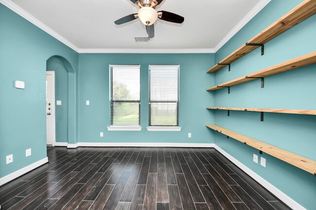 Photo - 2707 King's Retreat Cir