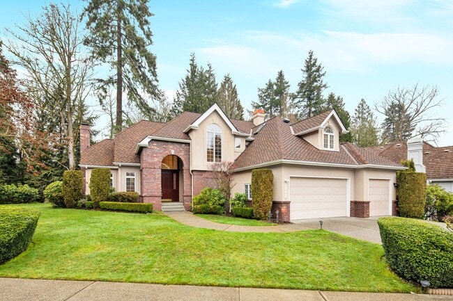 Building Photo - Large 4 Bedroom Home in Marymoor Hill