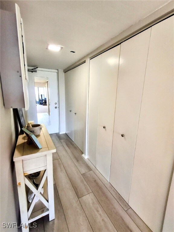 Building Photo - 1 Bluebill Ave Unit 702