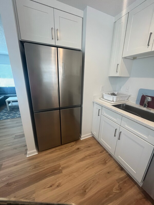 615 Azalea Ln Unit 4A