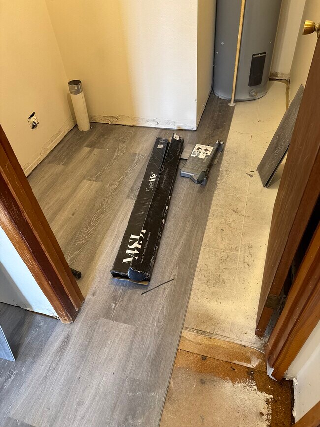 Photo - 1337 SW Foundry St Unidad B